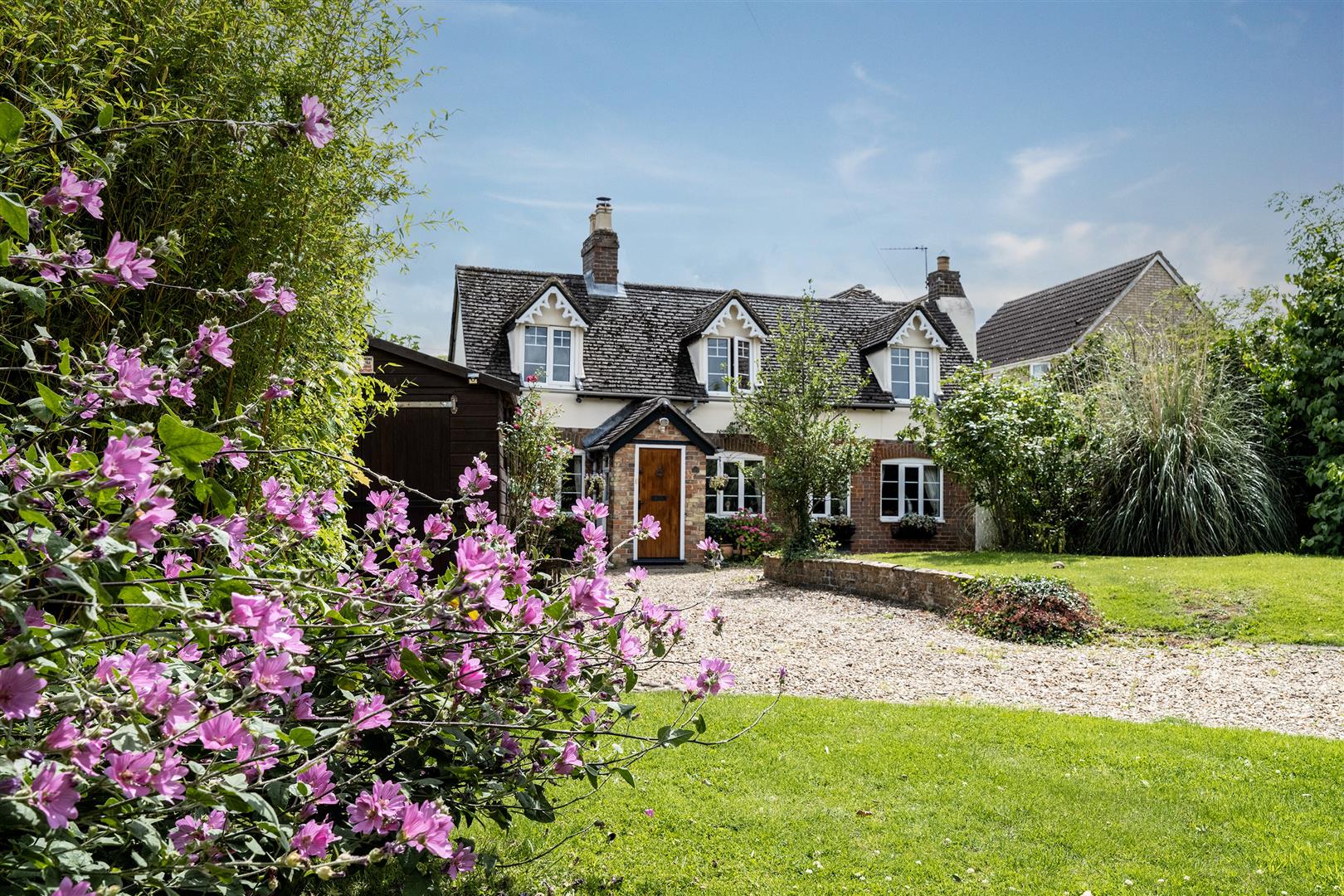 High Street, Cranfield, Bedford Cranes Property